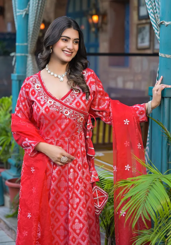 Maroon_Cotton_Premium_And_Elegant_Kurta_Sets_For_Women