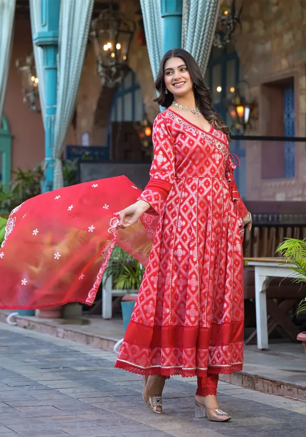 Maroon_Cotton_Premium_And_Elegant_Kurta_Sets_For_Women