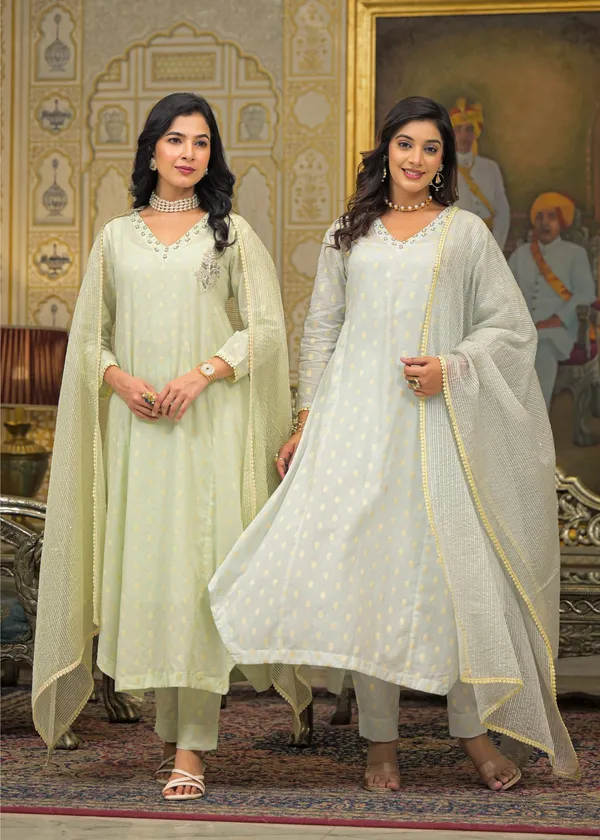 White_Cotton_Premium_And_Elegant_Kurta_Sets_For_Women