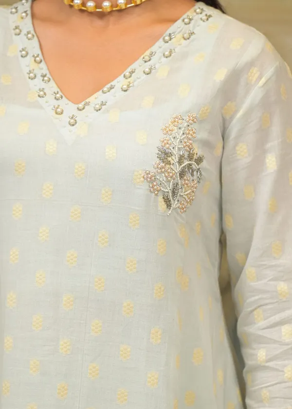White_Cotton_Premium_And_Elegant_Kurta_Sets_For_Women