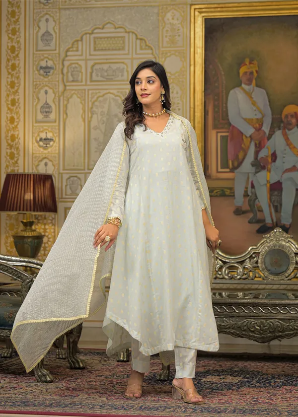 White_Cotton_Premium_And_Elegant_Kurta_Sets_For_Women