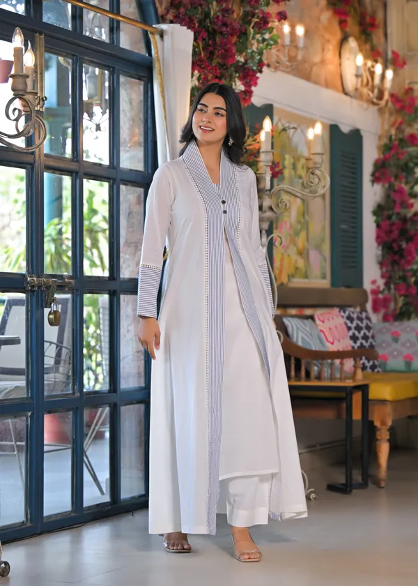Blue_Cotton_Premium_And_Elegant_Kurta_Sets_For_Women