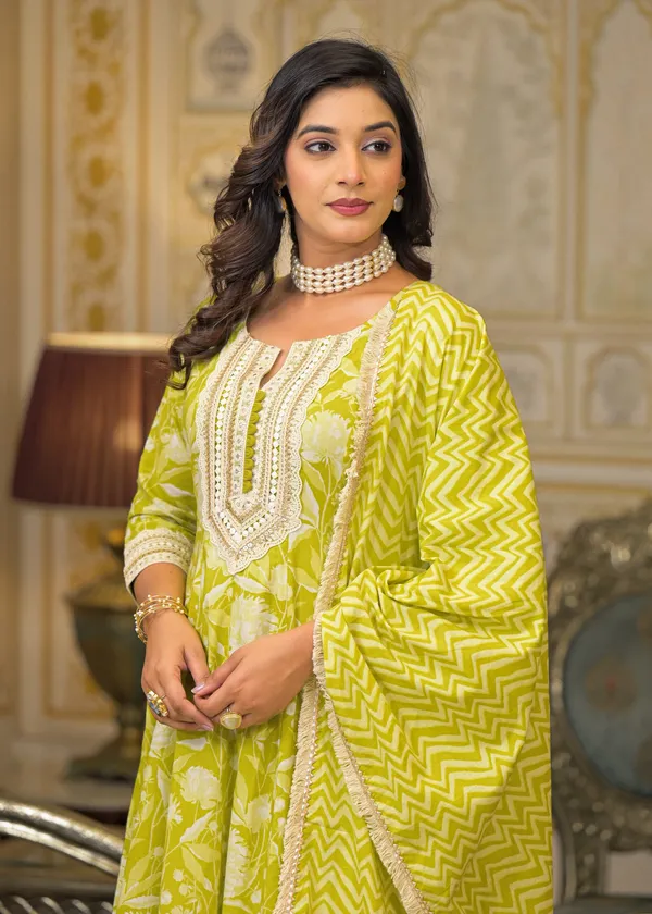 Lime_Green_Cotton_Premium_And_Elegant_Kurta_Sets_For_Women