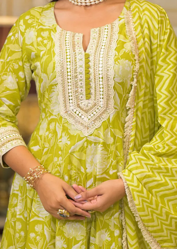 Lime_Green_Cotton_Premium_And_Elegant_Kurta_Sets_For_Women