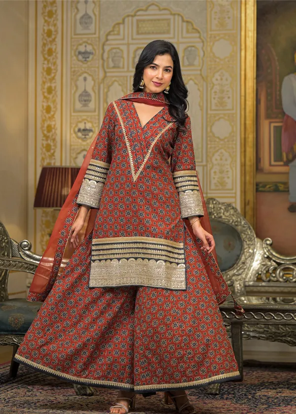 Maroon_Cotton_Premium_And_Elegant_Kurta_Sets_For_Women
