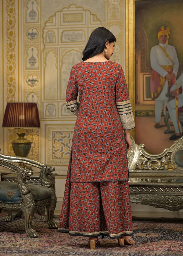 Maroon_Cotton_Premium_And_Elegant_Kurta_Sets_For_Women