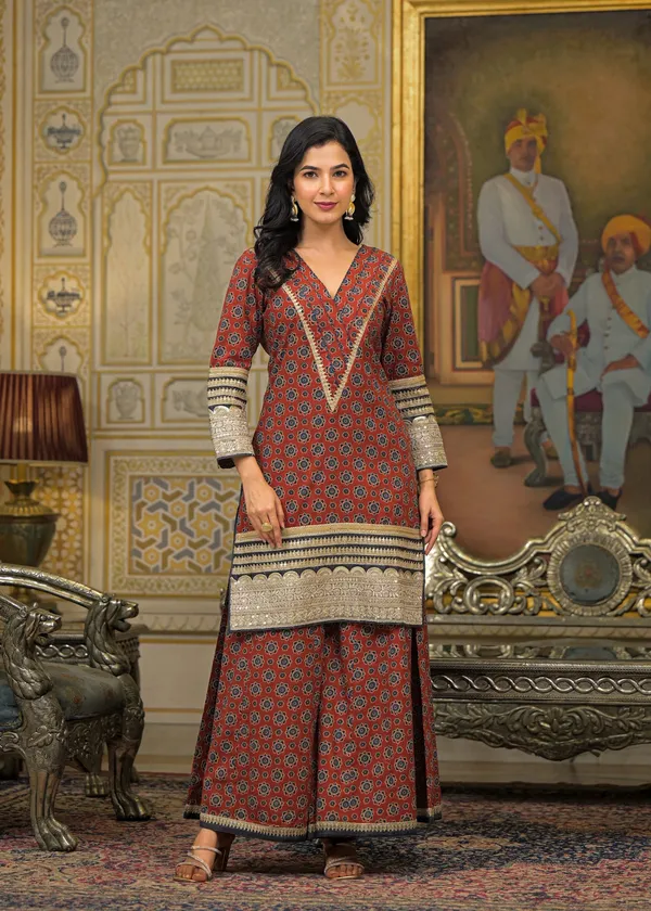 Maroon_Cotton_Premium_And_Elegant_Kurta_Sets_For_Women