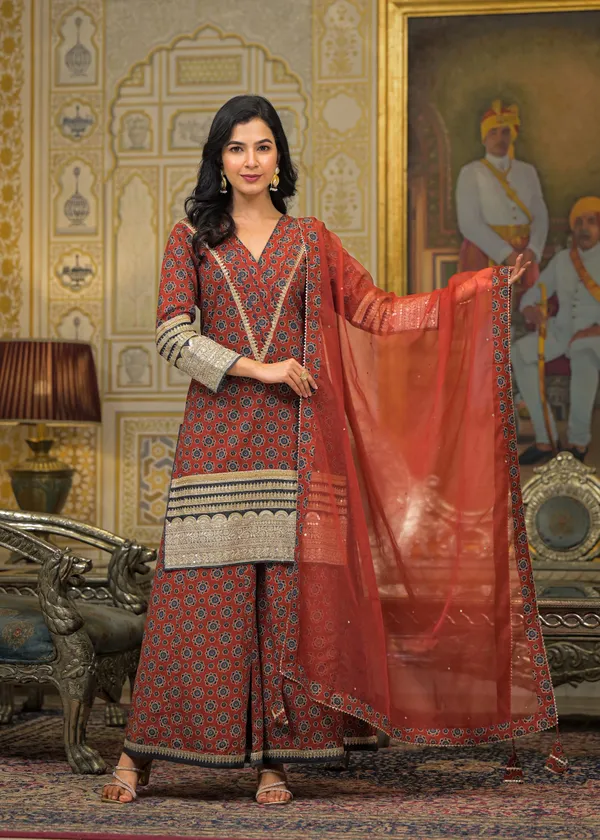 Maroon_Cotton_Premium_And_Elegant_Kurta_Sets_For_Women