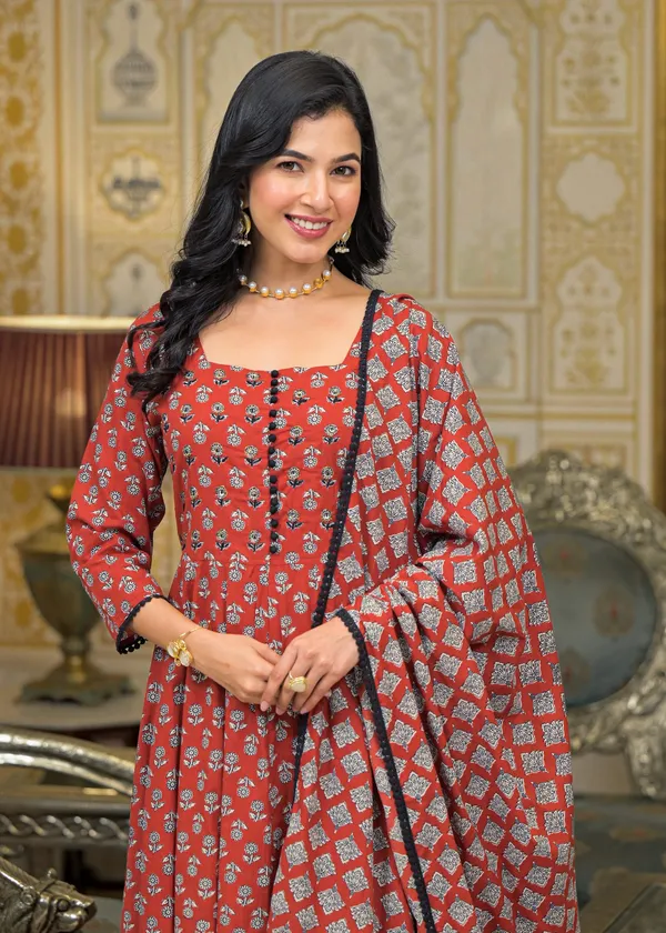 Maroon_Cotton_Premium_And_Elegant_Kurta_Sets_For_Women