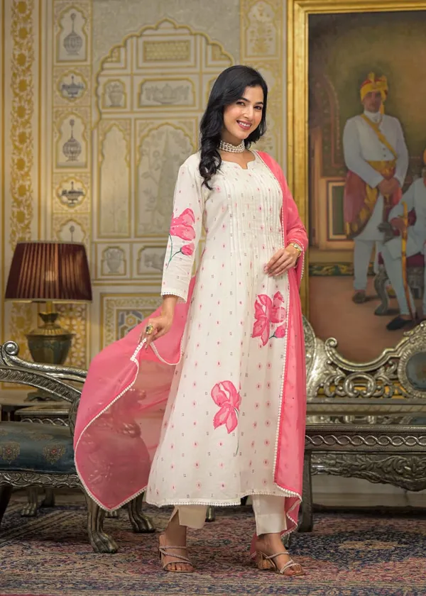 Pink_Cotton_Premium_And_Elegant_Kurta_Sets_For_Women