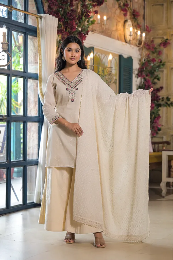 Off_White_Cotton_Premium_And_Elegant_Kurta_Sets_For_Women