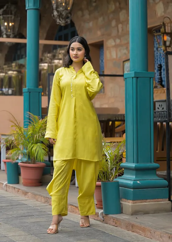 Lime.Green_Crape_Premium_And_Elegant_Co-Ord_Set_For_Women