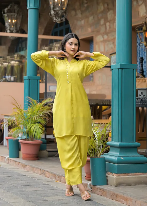 Lime.Green_Crape_Premium_And_Elegant_Co-Ord_Set_For_Women