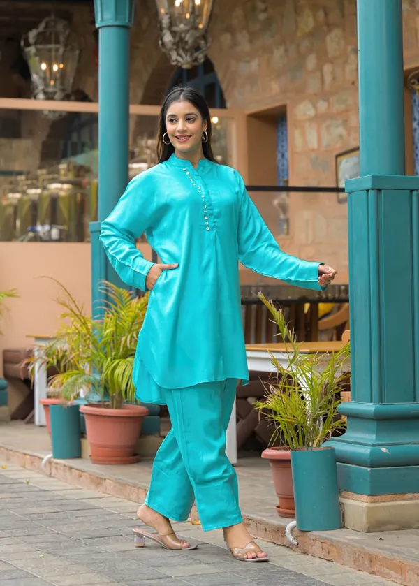 Turquoise_Blue_Cotton_Premium_And_Elegant_Co-Ord_Set_For_Women