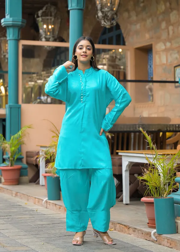 Turquoise_Blue_Cotton_Premium_And_Elegant_Co-Ord_Set_For_Women