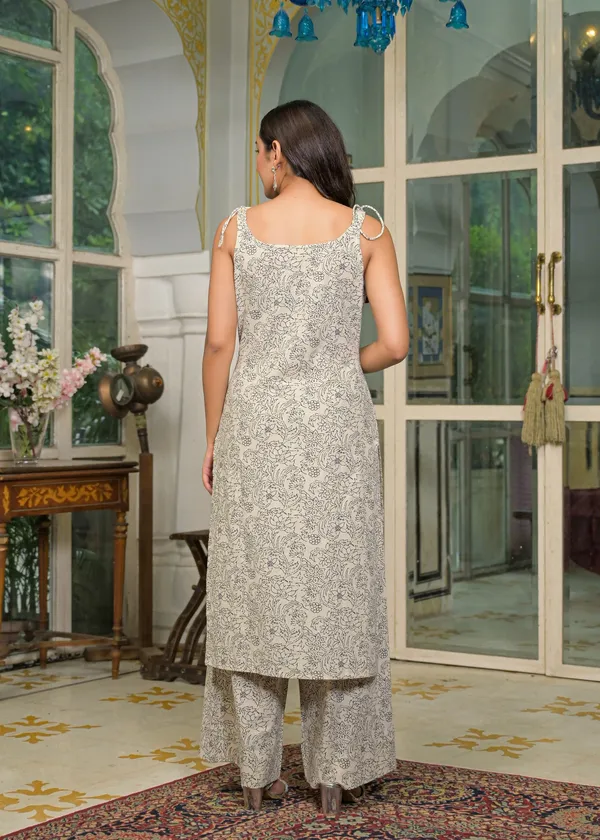 Beige_Cotton_Premium_And_Elegant_Kurta_Sets_For_Women
