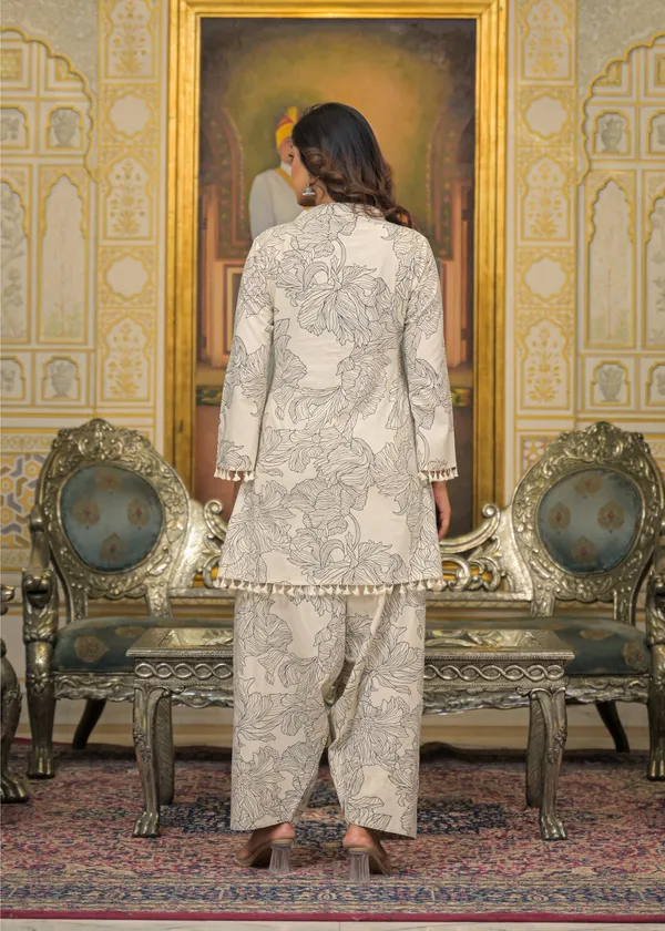 Beige_Cotton_Premium_And_Elegant_Kurta_Sets_For_Women