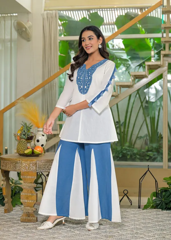 Blue_Crape_Premium_And_Elegant_Kurta_Sets_For_Women