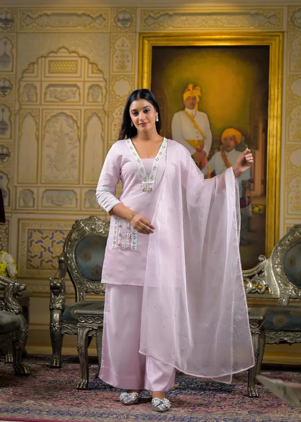 Pink_Cotton_Premium_And_Elegant_Kurta_Sets_For_Women
