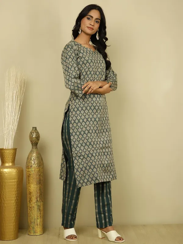 Dark_Green_Jaipur_Kurti_Dark_Green_Self_Design_Cotton_Blend_Suit_Set