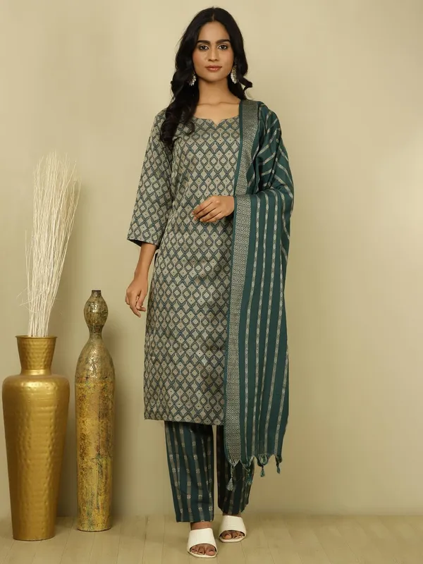 Dark_Green_Jaipur_Kurti_Dark_Green_Self_Design_Cotton_Blend_Suit_Set