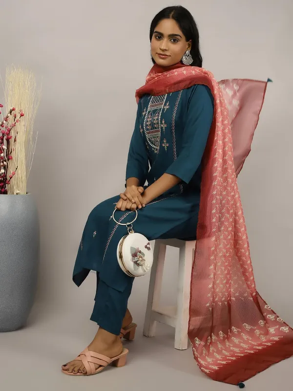Teal_Jaipur_Kurti_Teal_Embroidered_Suit_Set