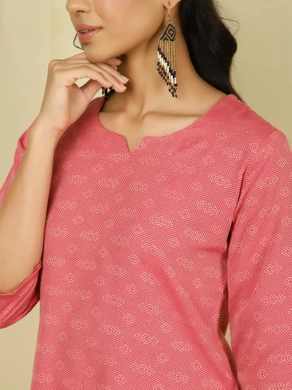 Jaipur_Kurti_Self_Design_Fuchsia_Suit_Set