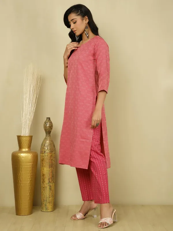 Jaipur_Kurti_Self_Design_Fuchsia_Suit_Set