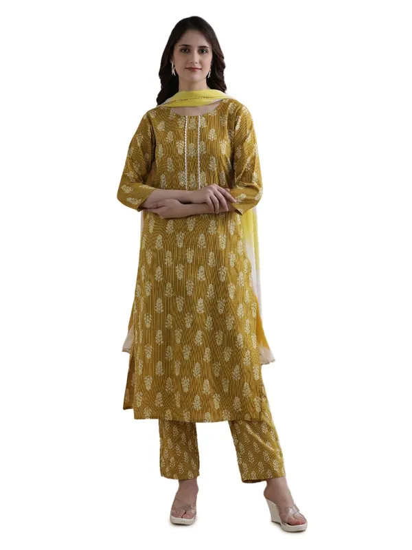 Mustard_Jaipur_Kurti_Floral_Printed_Thread_Work_Pure_Cotton_Kurta_With_Pant_And_Chiffon_Dupatta