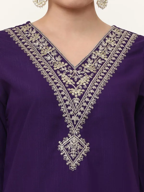 Purple_Jaipur_Kurti_Embroidered_Ethnic_Motifs_Kurta_Sets_With_Dupatta