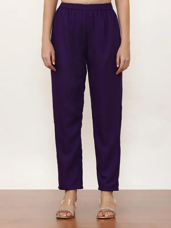 Purple_Jaipur_Kurti_Embroidered_Ethnic_Motifs_Kurta_Sets_With_Dupatta