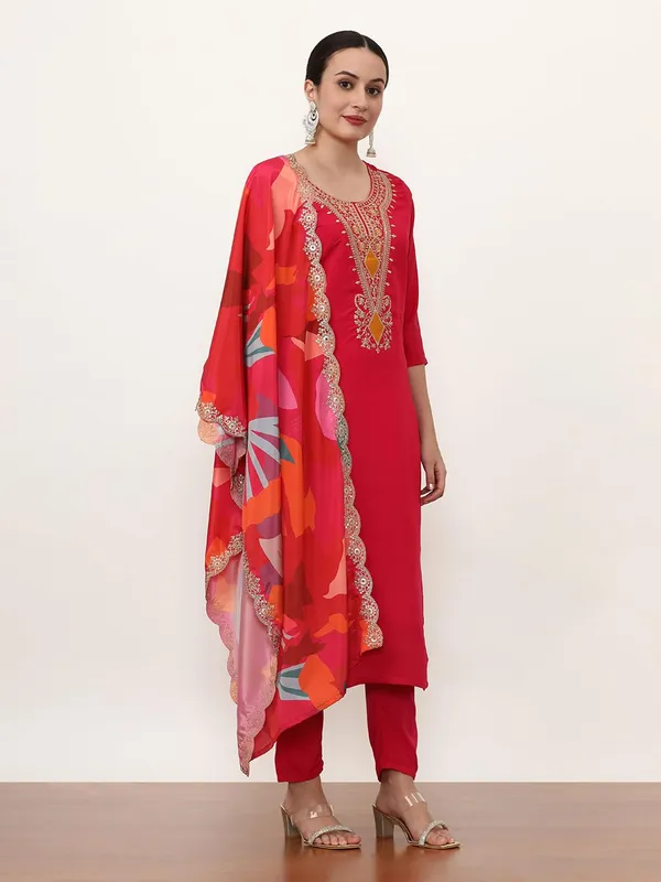 Jaipur_Kurti_Floral_Yoke_Design_Anarkali_Georgette_Flared_Kurta_&_Palazzos_Sets