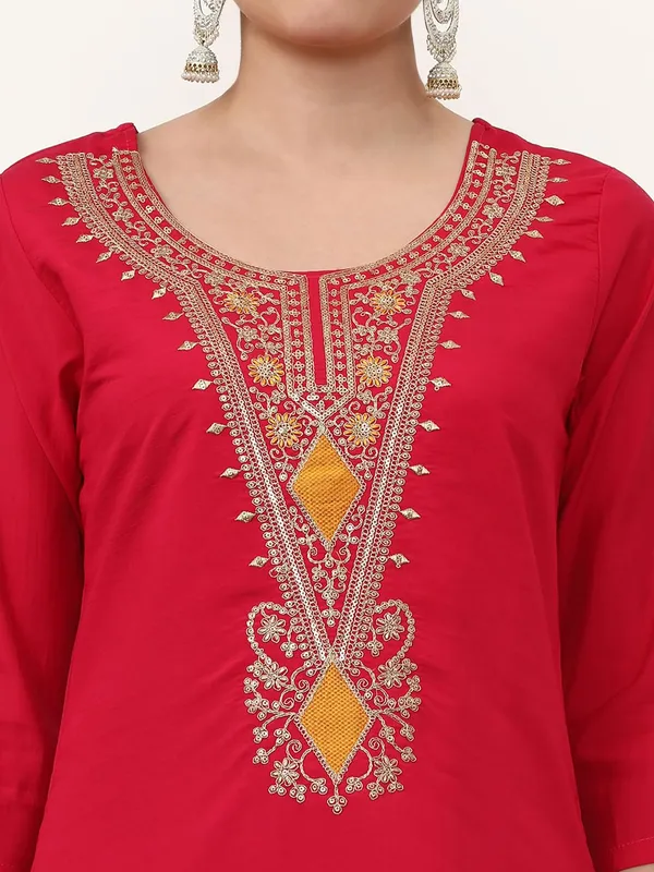Jaipur_Kurti_Floral_Yoke_Design_Anarkali_Georgette_Flared_Kurta_&_Palazzos_Sets
