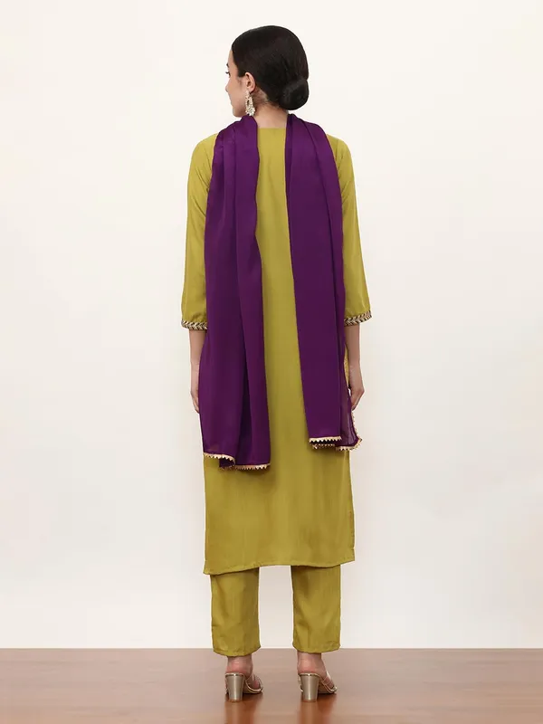 Lime_green_Jaipur_Kurti_Floral_Printed_Anarkali_Poly_Chiffon_Flared_Kurta_&_Churidar_Sets