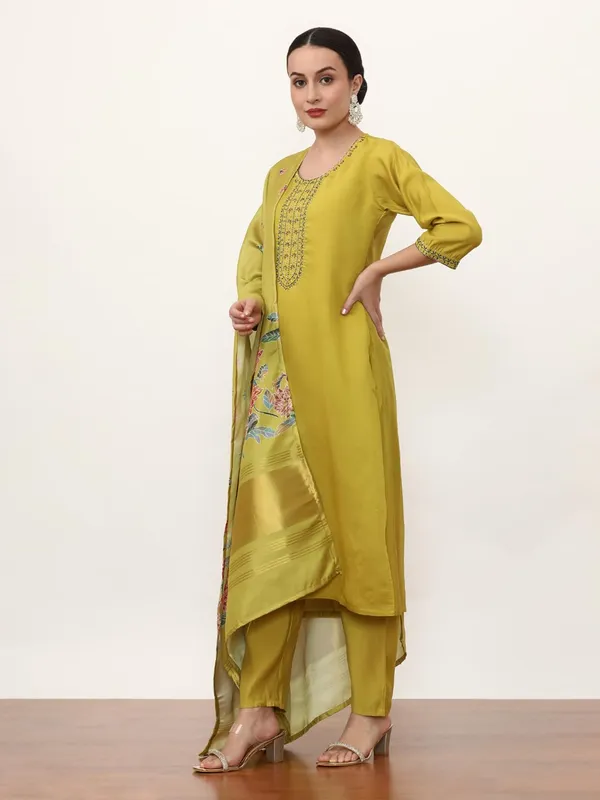 Lime_Green_Jaipur_Kurti_Floral_Printed_Anarkali_Organza_Flared_Kurta_And_Palazzos_Sets