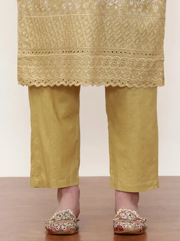 Mustard_Jaipur_Kurti_Embroidered_Pure_Cotton_Floral_Kurta_Sets_With_Dupatta
