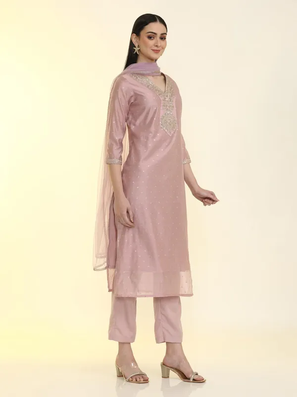 Pink_Jaipur_Kurti_Embroidered_Chanderi_Cotton_Solid_Kurta_Sets_With_Net_Dupatta