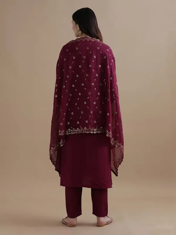 Wine_Jaipur_Kurti_Embroidered_Chanderi_Cotton_Ethnic_Motifs_Kurta_Sets_With_Dupatta