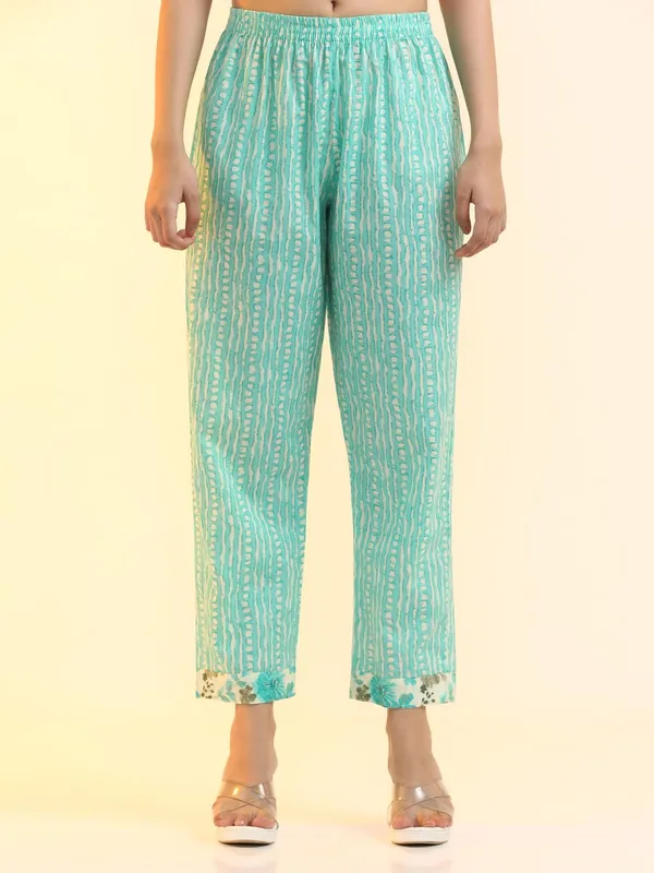 Sky_Blue_Jaipur_Kurti_Embroidered_Pure_Cotton_Floral_Kurta_Sets_With_Dupatta