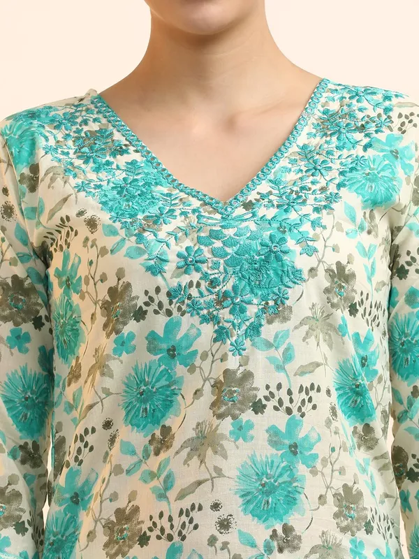 Sky_Blue_Jaipur_Kurti_Embroidered_Pure_Cotton_Floral_Kurta_Sets_With_Dupatta