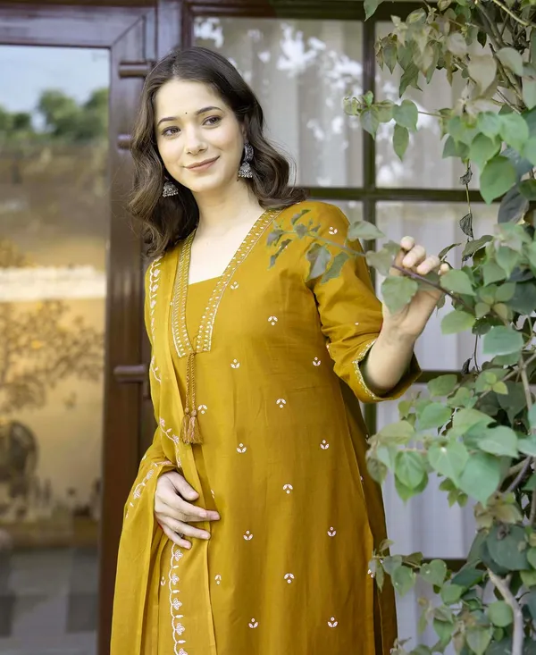 Yellow_Pure_Cotton_Printed_Straight_Kurta_Set_With_Palazzo_Pants_And_Dupatta