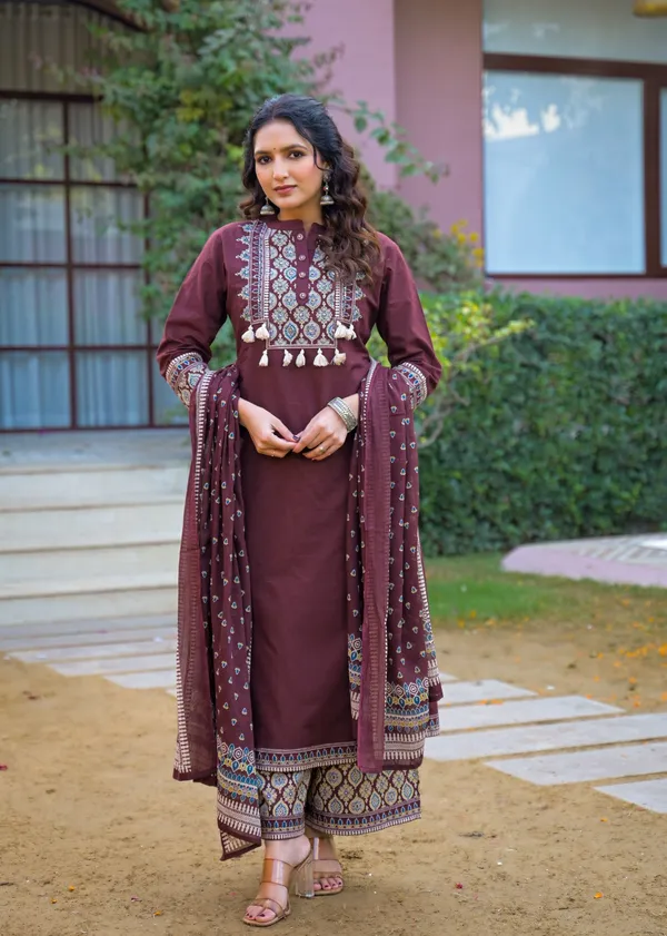 Multicolour_Festive_Rust_Red_Embroidered_Kurta_Set_With_Matching_Dupatta