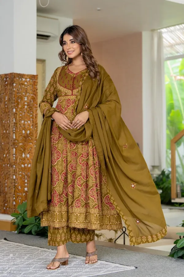 Olive_Green_Jaipuri_Premium_Olive_Green_Printed_Kurta_Pant_Set_With_Dupatta