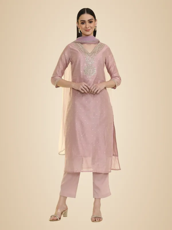 Pink_Jaipur_Kurti_Embroidered_Chanderi_Cotton_Solid_Kurta_Sets_With_Net_Dupatta