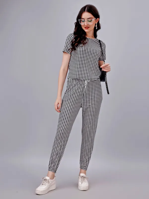 Black_Premium_Blend_Co-Ord_Set_For_Women_Adults
