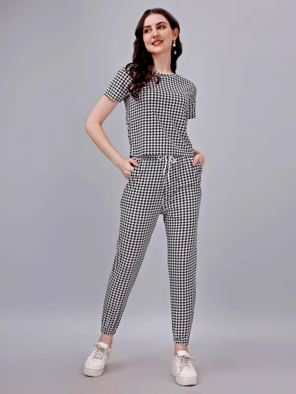 Black_Premium_Blend_Co-Ord_Set_For_Women_Adults