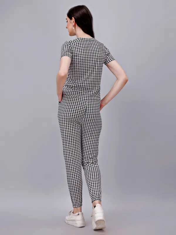 Black_Premium_Blend_Co-Ord_Set_For_Women_Adults