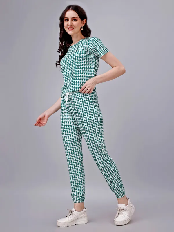 Green_Premium_Blend_Co-Ord_Set_For_Women_Adults