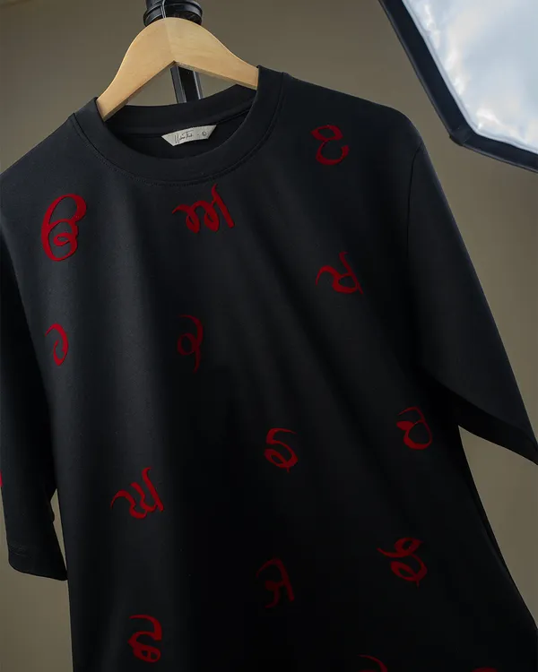 Maa_Boli_Red_And_Black_Print_T-Shirt