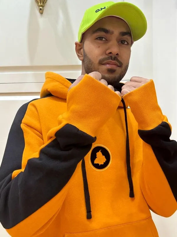 Punjab_Map_Orange_Hoodie_With_Black_Stripe